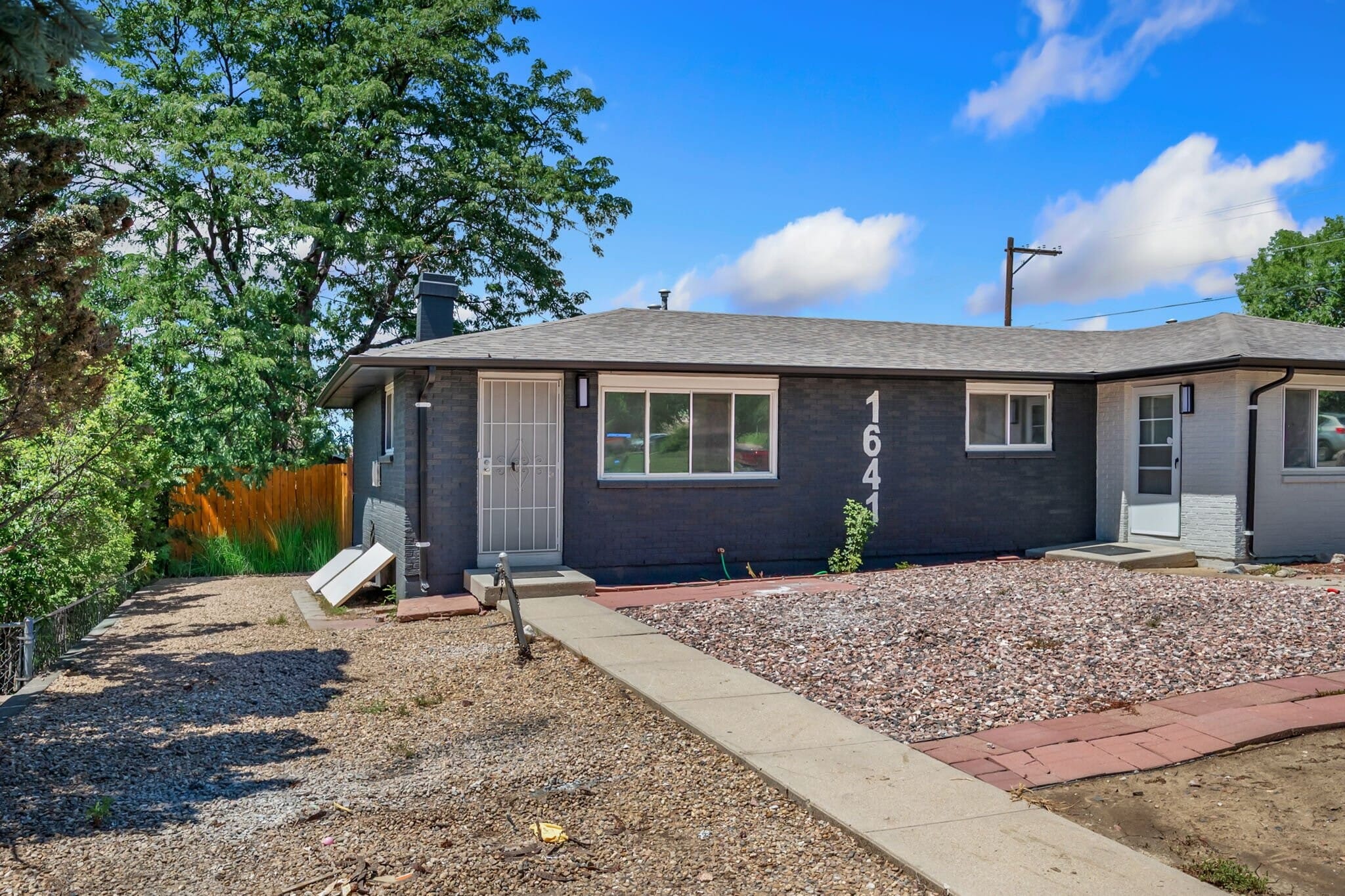 Building Photo - 1641 Lashley St