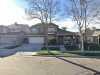 Building Photo - Coming Soon-Elegant 4 Bedroom, 3.5 Bathroo...