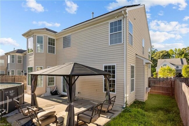 Building Photo - 2409 Apiary Ct