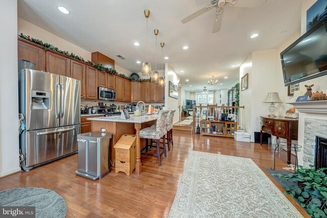 Building Photo - 22644 Amberjack Square