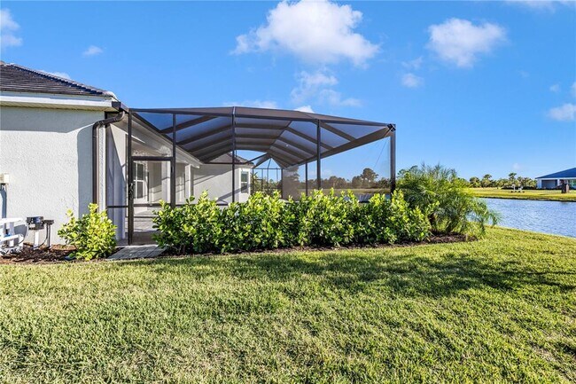 Building Photo - 12655 Wellen Golf St