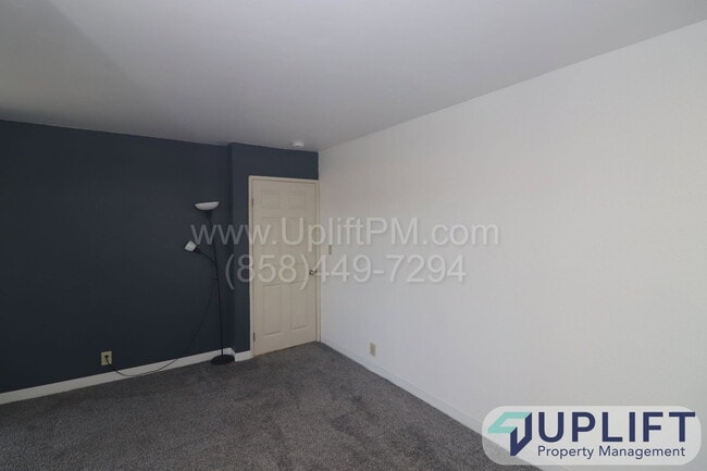 Building Photo - 2971 Morningside St