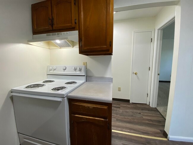 Building Photo - 3961 Brown Ave