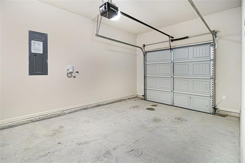 Building Photo - 4710 Wagon Trail