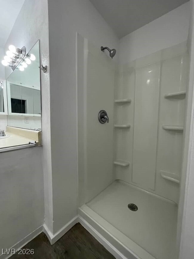 Building Photo - 4560 Rancho Hills Dr