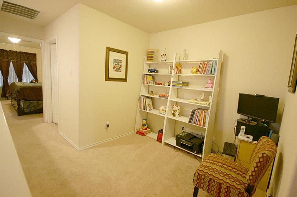 Building Photo - 24530 Folkstone Cir