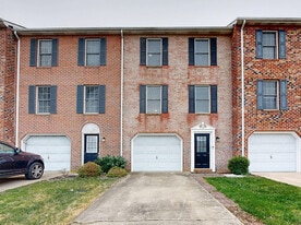 Building Photo - 8 Rutherford Pl