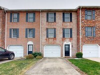 Building Photo - 8 Rutherford Pl