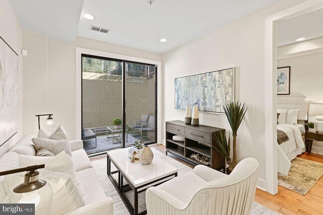 Building Photo - 2140 Wisconsin Ave NW