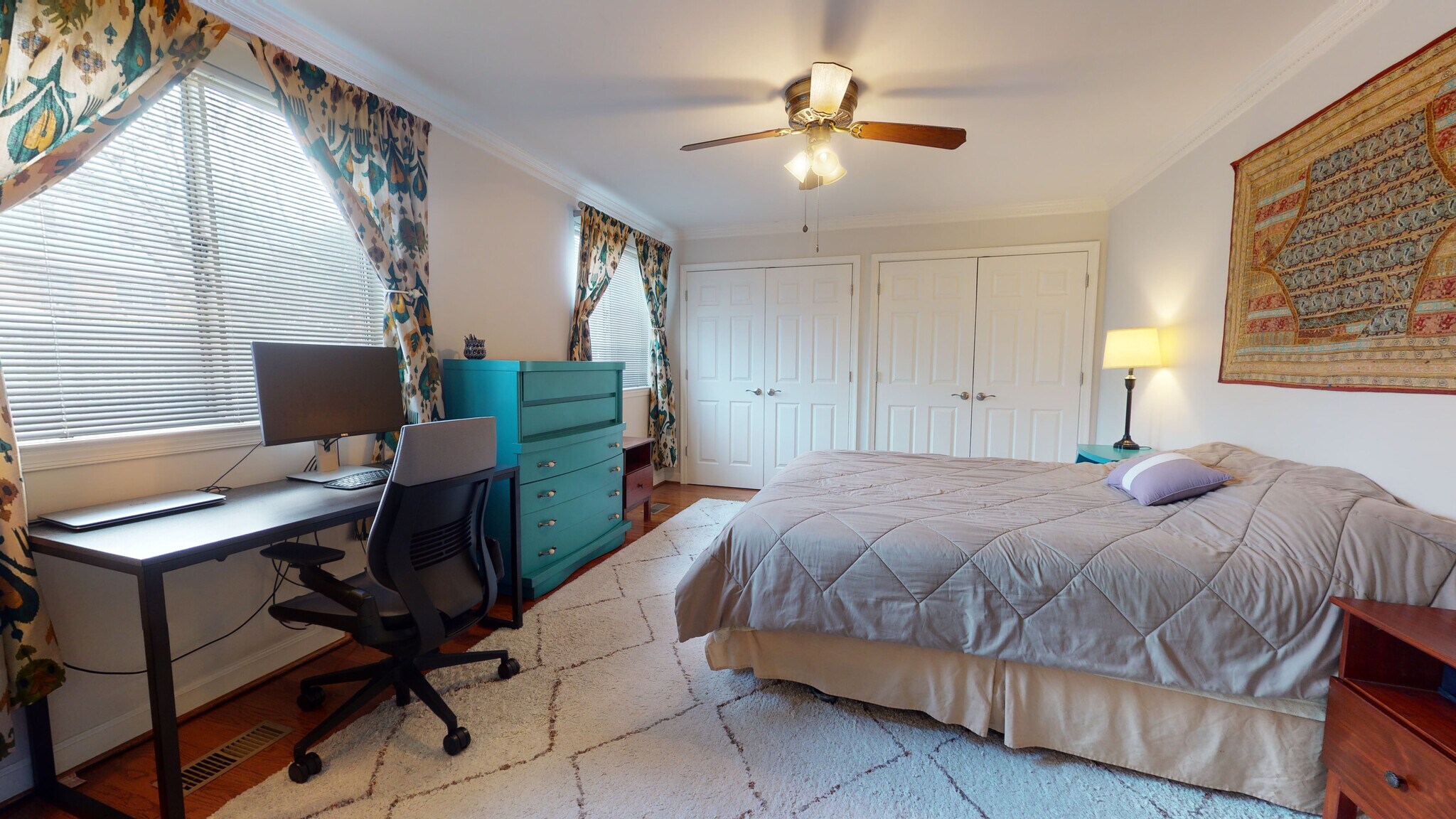 Building Photo - 1635 S Hayes St