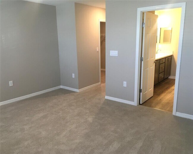 Building Photo - 5766 Anders Wy