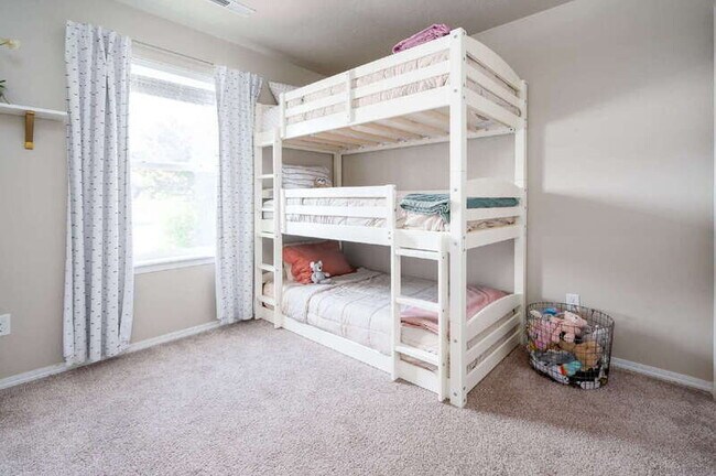 Building Photo - 74 W Havasu Falls St