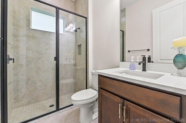 Building Photo - 15030 Wildwood Cir