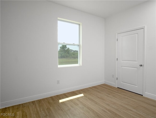 Building Photo - 6204 Forest Ct