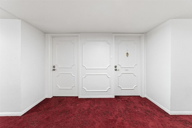 Building Photo - 5050 Ambassador Way