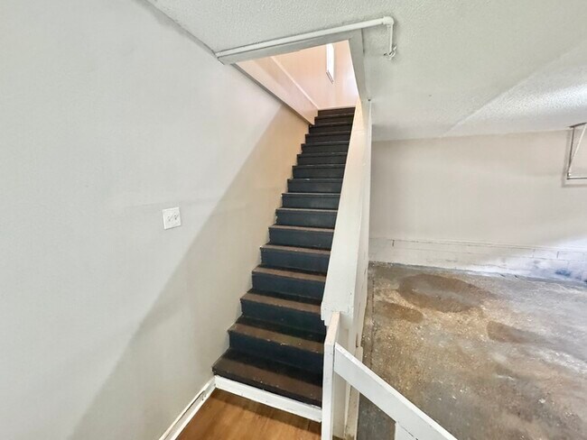 Building Photo - 4421 Hunt Cliff Trce