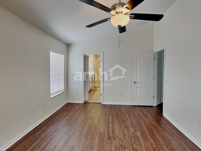 Building Photo - 12646 Evington Point Dr