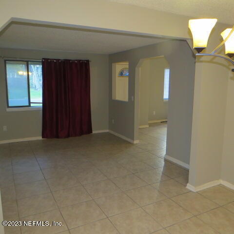 Building Photo - 563 Thomas Stone Ct