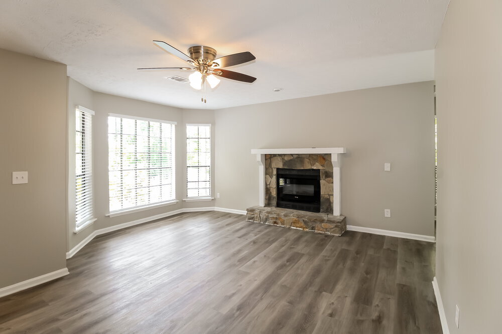 Building Photo - 1097 Williamsburg Ln