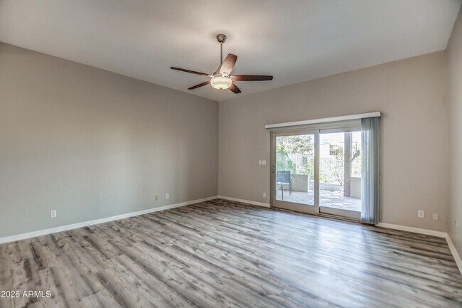 Building Photo - 16518 Lost Arrow Dr