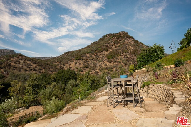 Building Photo - 1101 Cold Canyon Rd