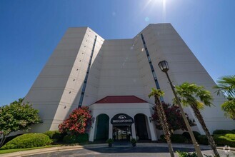 Building Photo - BP601