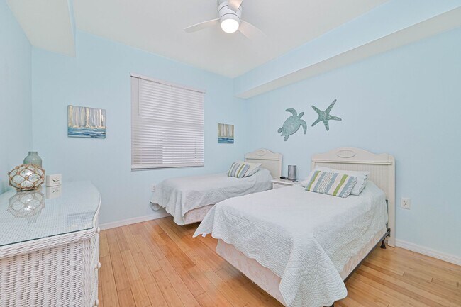 Building Photo - ** 2/2 Fully Furnished Annual Rental in Osprey Cove, Estero!