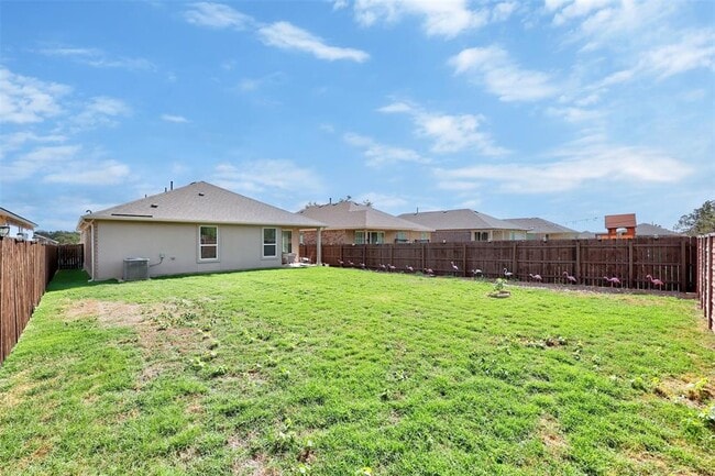 Building Photo - 2041 Centerline Ln