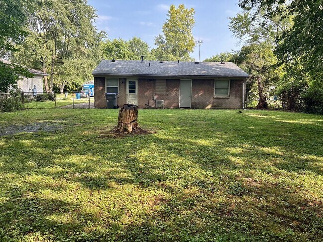 Building Photo - 1218 Burnwick Ct