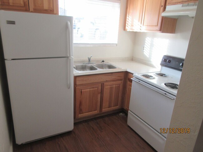Building Photo - (907) Bluewood Apartments - 1 Bedroom / 1 Bath