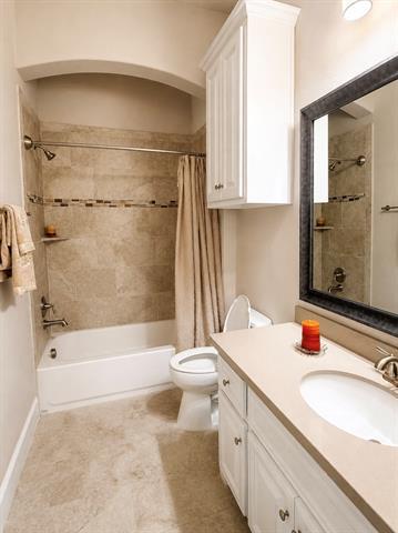 Building Photo - 4905 Dunland Dr