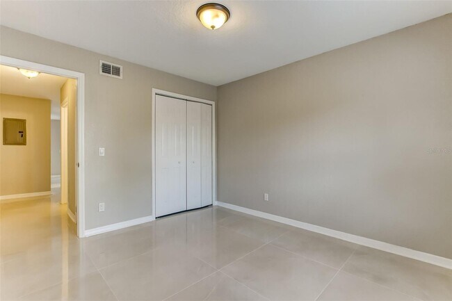 Building Photo - 9831 Barley Club Dr