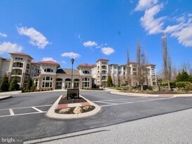 Building Photo - 213 Cornerstone Dr