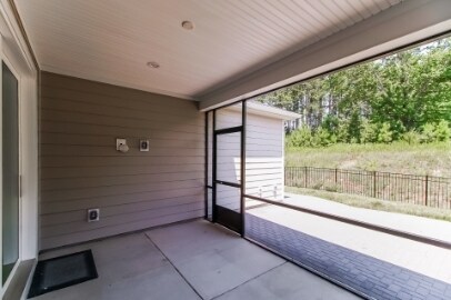Building Photo - 5485 Caneel Ln