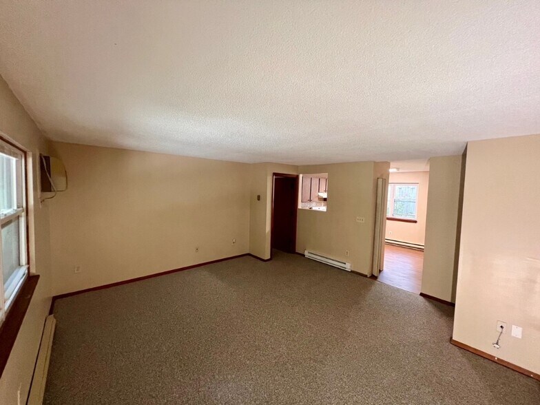 Building Photo - 7 Palmer Ave