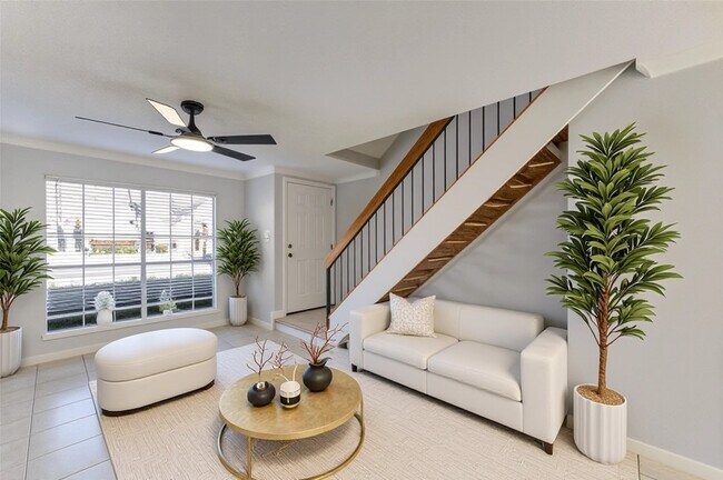 Building Photo - 2002 Gentryside Dr