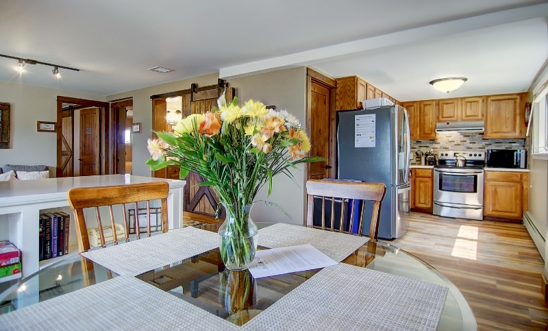 Building Photo - 31095 US-40