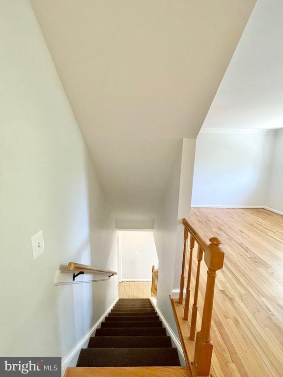 Building Photo - 1208 W Abingdon Dr