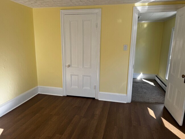 Building Photo - Spacious 3 Bedroom, 1.5 Bath House for Rent in Brewer