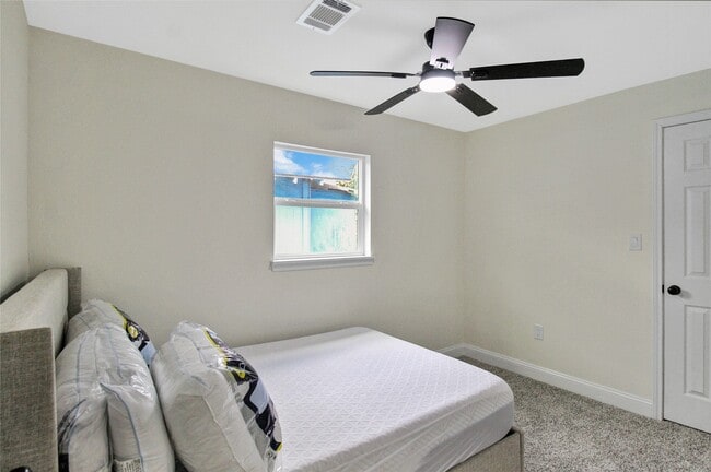 Building Photo - 7725 Avenue H