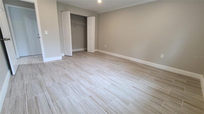 Building Photo - 1718 Cardinal Dr