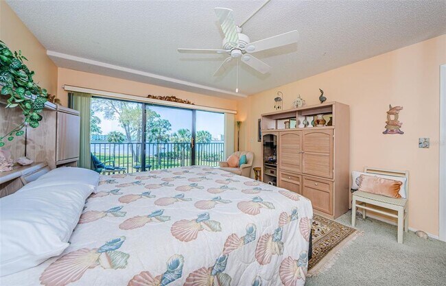 Building Photo - 2700 Bayshore Blvd