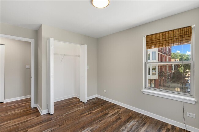 Building Photo - 803 E 41st St