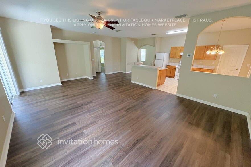 Building Photo - 6048 Hornbuckle Blvd