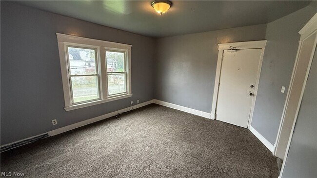 Building Photo - 1187 Addison Rd