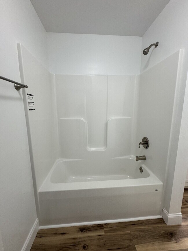 Building Photo - "Charming 3-Bedroom Home in Mars Hill with...