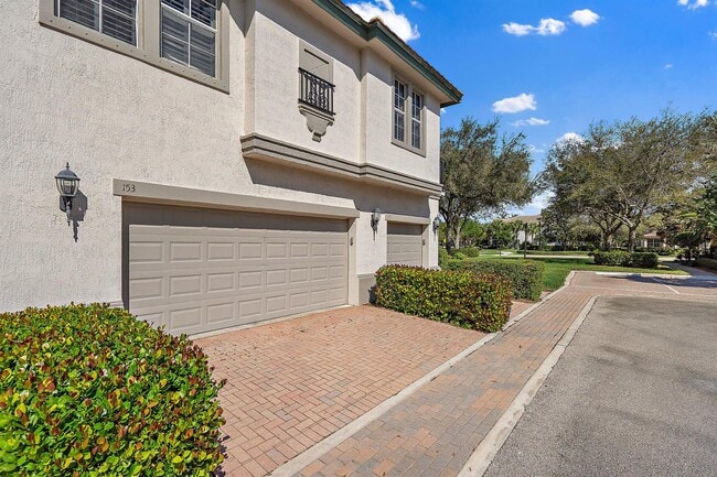 Building Photo - 153 Evergrene Pky