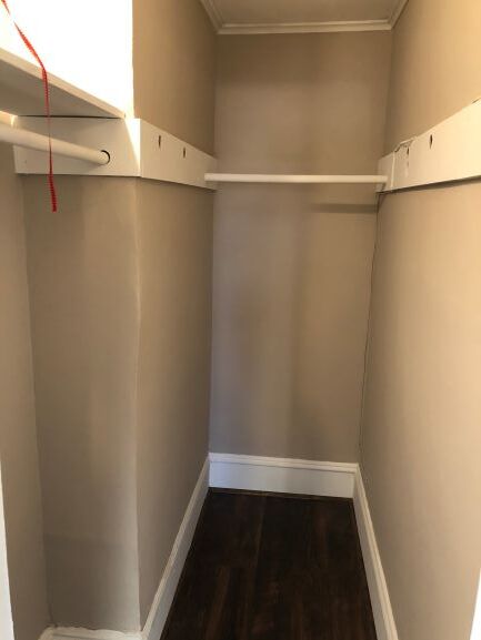 Closet Main Bedroom - 66 South Ave