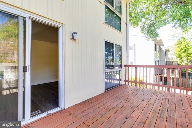 Building Photo - 9836 Sweet Mint Dr