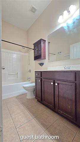 Building Photo - 4255 Fall Creek Dr